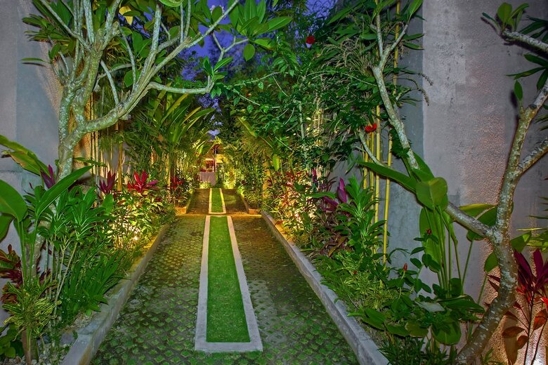 Anusara Luxury Villas - Adults Only