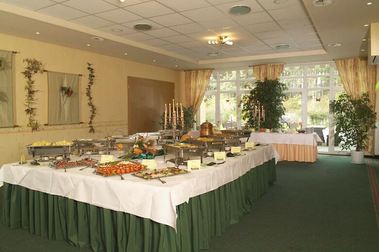 Waldhotel Roggosen
