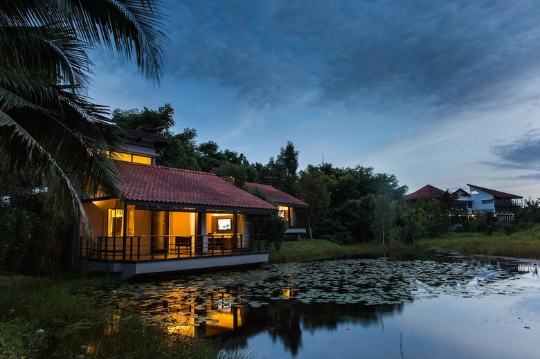 Hotel Mangala Resort & Spa