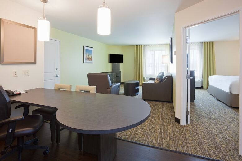 Hotel Candlewood Suites Bemidji - Paul Bunyan
