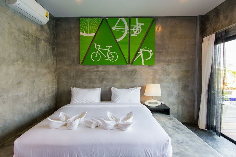 Hotel The Bike Loft Family Hostel