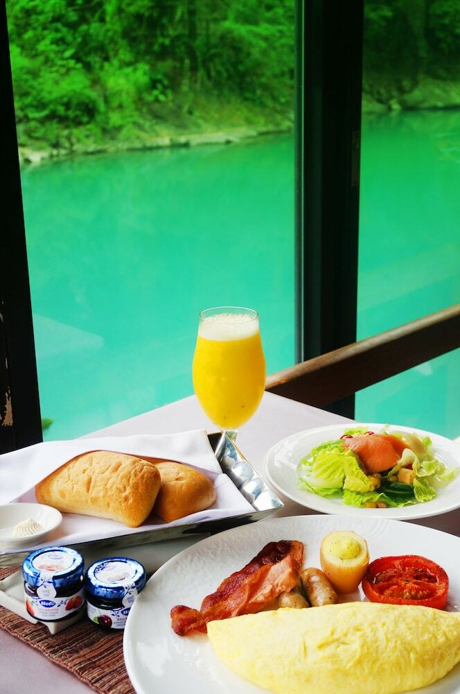 Hotel Volando Urai Spring Spa And Resort