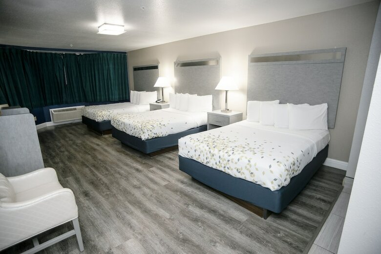 Motel Anchor Beach Inn