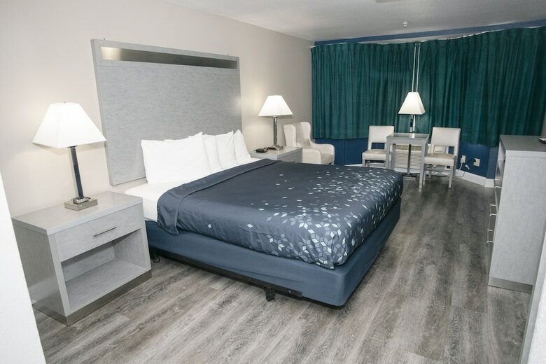 Motel Anchor Beach Inn