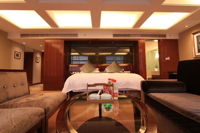 Yiwu Kingdom Hotel