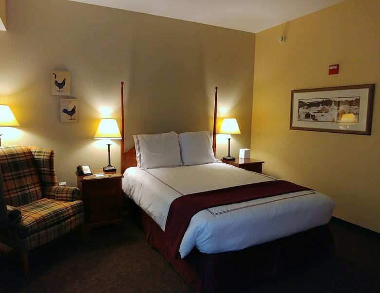 Hotel Warren Conference Center And Inn