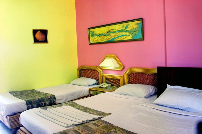 Gaddis Hotel