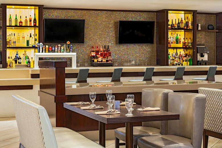 Hotel Fullerton Marriott At California State University