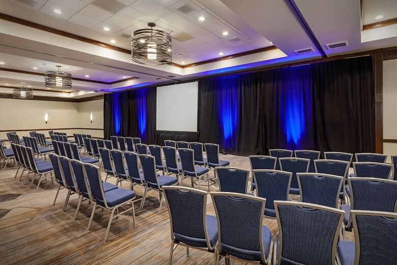 Hotel Fullerton Marriott At California State University