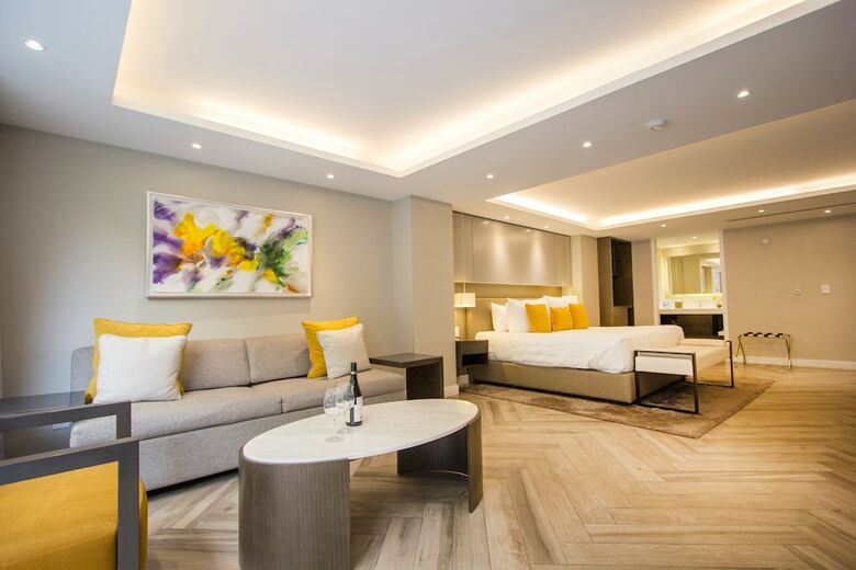 Isaaya Hotel Boutique By Wtc