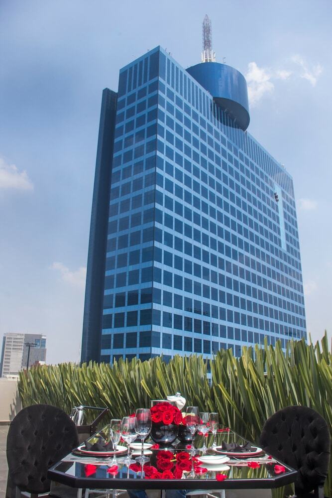 Isaaya Hotel Boutique By Wtc