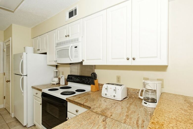 Shipyard Resort By Spinnaker Resorts