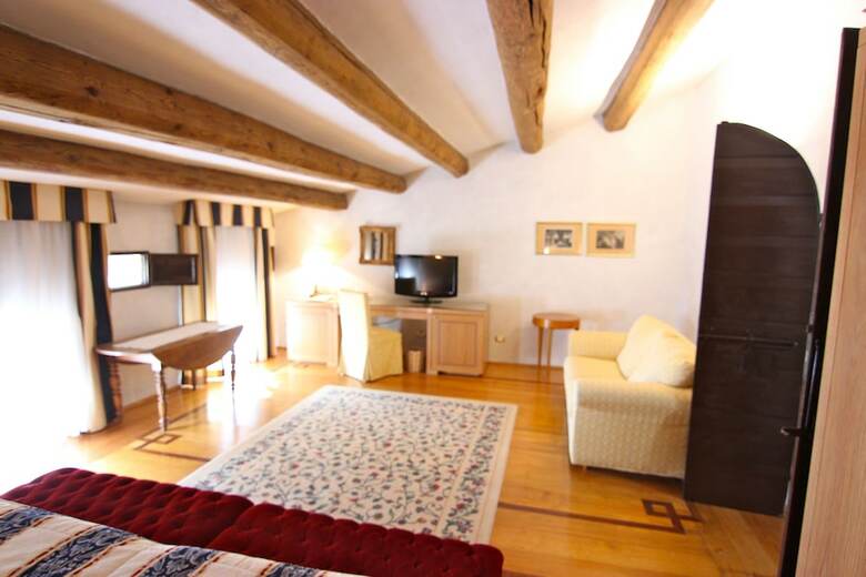 Hotel Villa Giona
