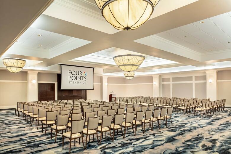 Hotel Four Points By Sheraton Norwood