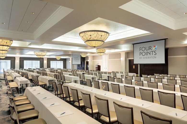 Hotel Four Points By Sheraton Norwood