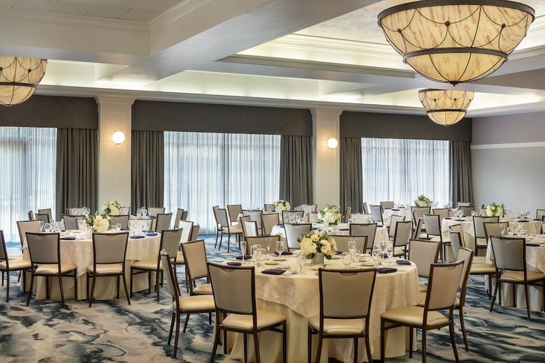 Hotel Four Points By Sheraton Norwood