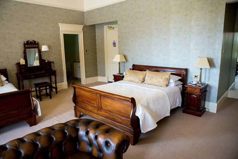 Cornhill Castle Hotel