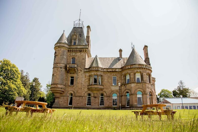 Cornhill Castle Hotel