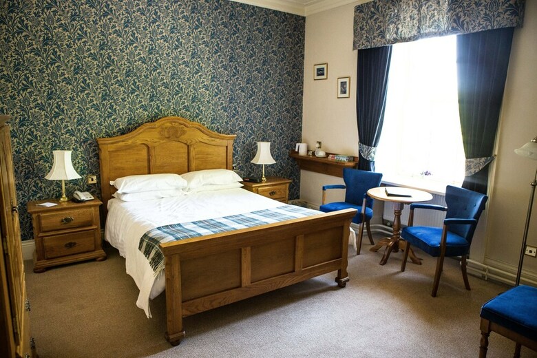Cornhill Castle Hotel