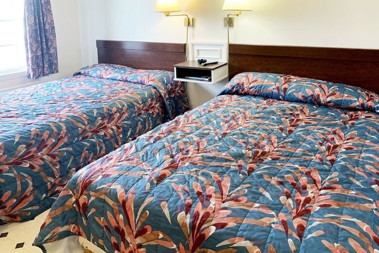 Motel Four Keys Inn