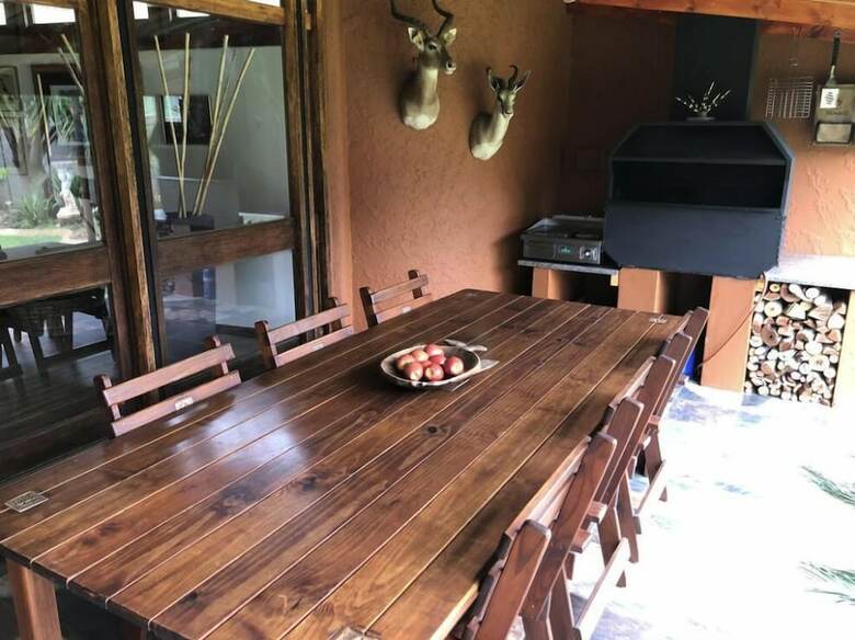 Hotel Big 5 Guest House