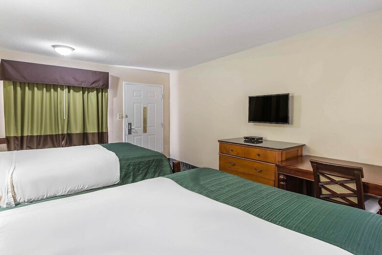 Hotel Rodeway Inn