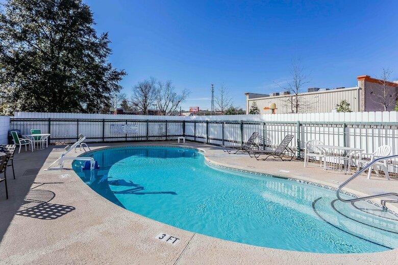Hotel Rodeway Inn