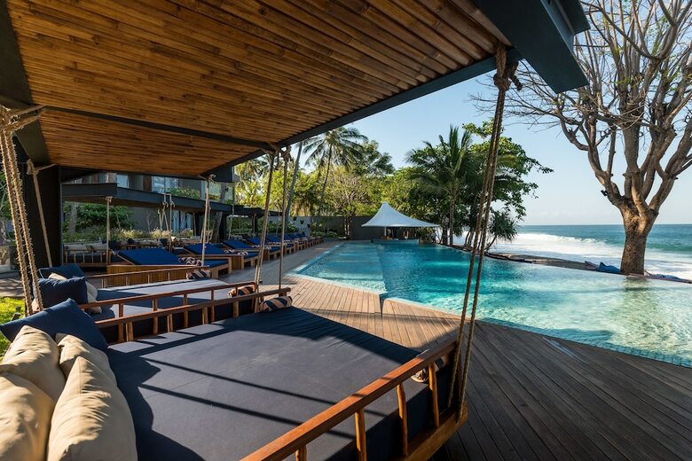 Katamaran Hotel & Resort
