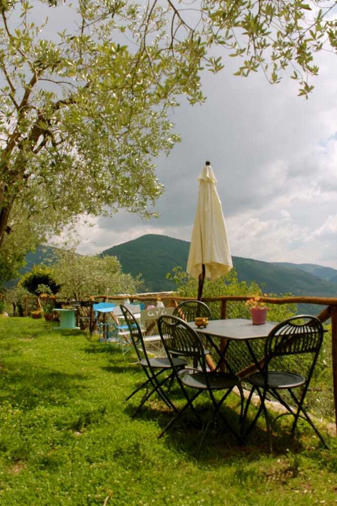 Guesthouse Runcini Dormire In Un Borgo Medievale