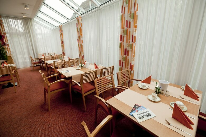 Akzent Hotel M�hringer Hof