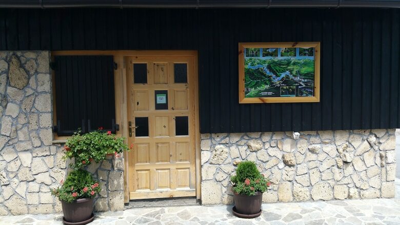 Hotel Pansion House Prijeboj