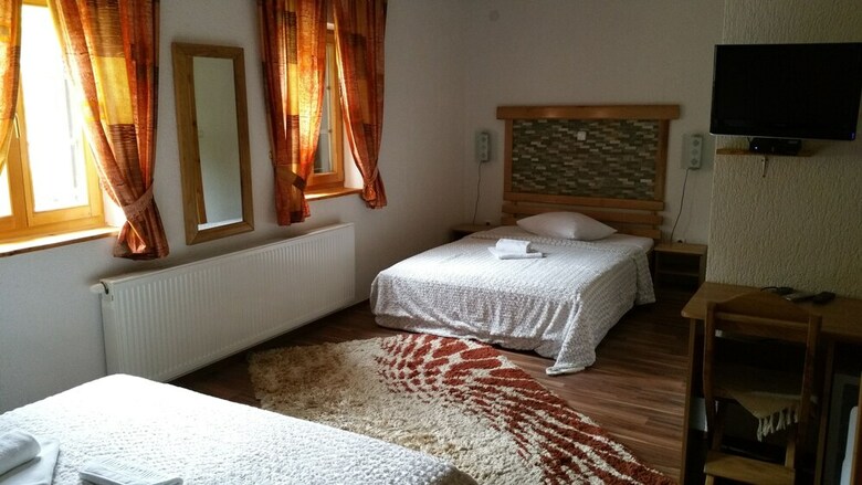 Hotel Pansion House Prijeboj