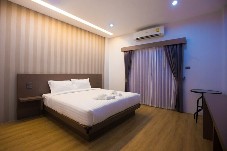 The S.g Hotel