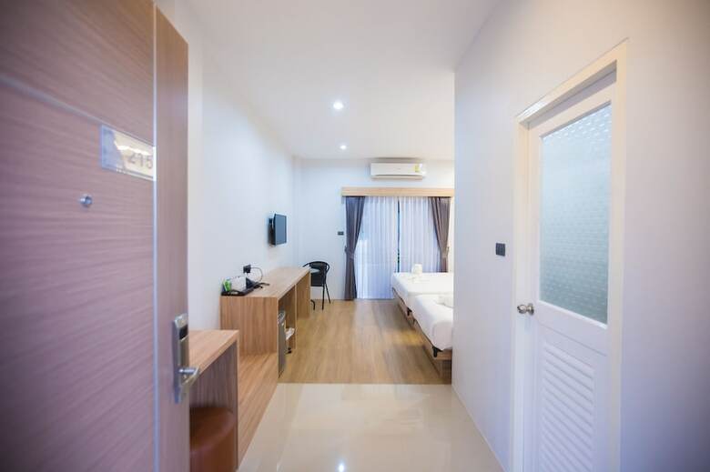 The S.g Hotel