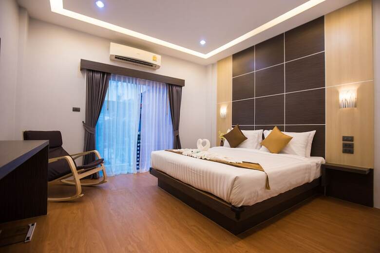 The S.g Hotel