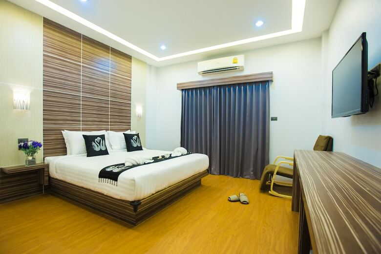 The S.g Hotel