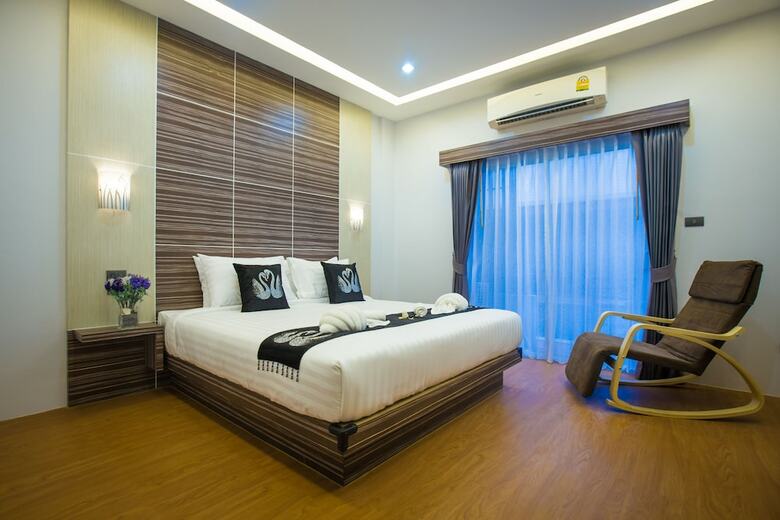 The S.g Hotel