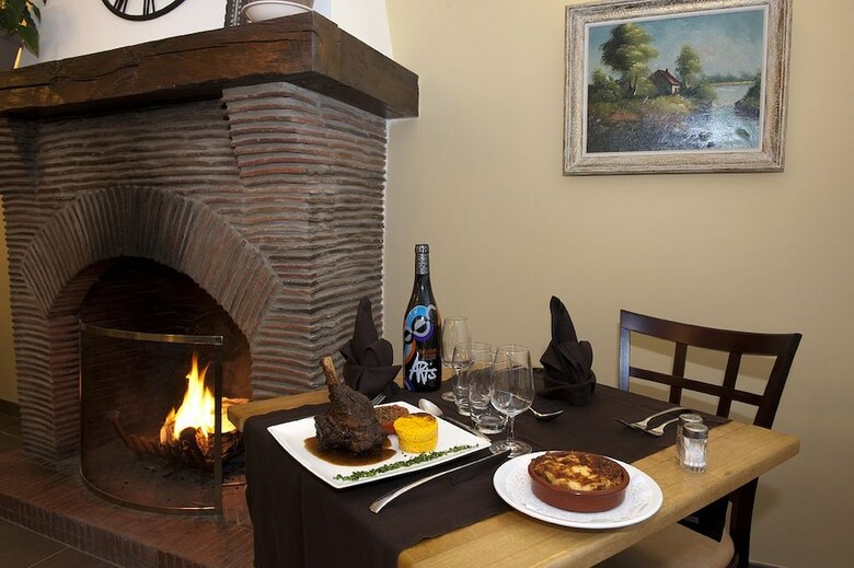 Hotel H�tel Restaurant La Madeleine