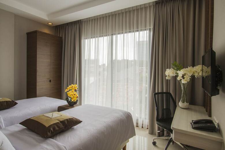 Hotel Sawana Suites