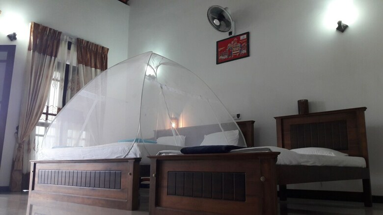 Hotel Lagoonvilla