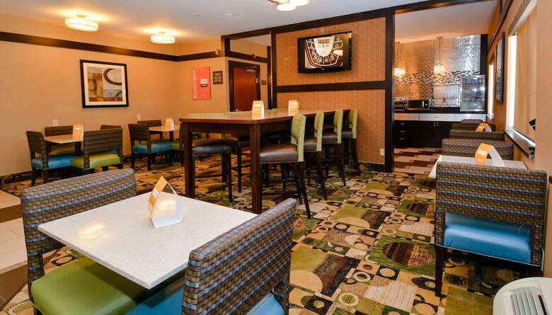 Hotel Comfort Inn Marion