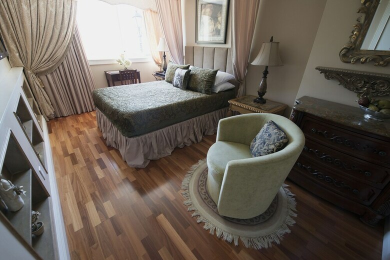 Crystal's View Bed & Breakfast