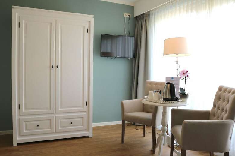Saillant Hotel Brull
