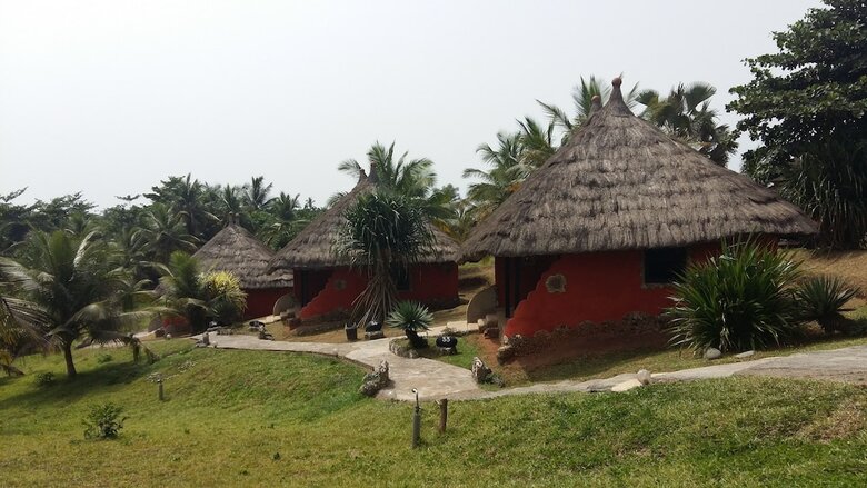Hotel Axim Beach Resort