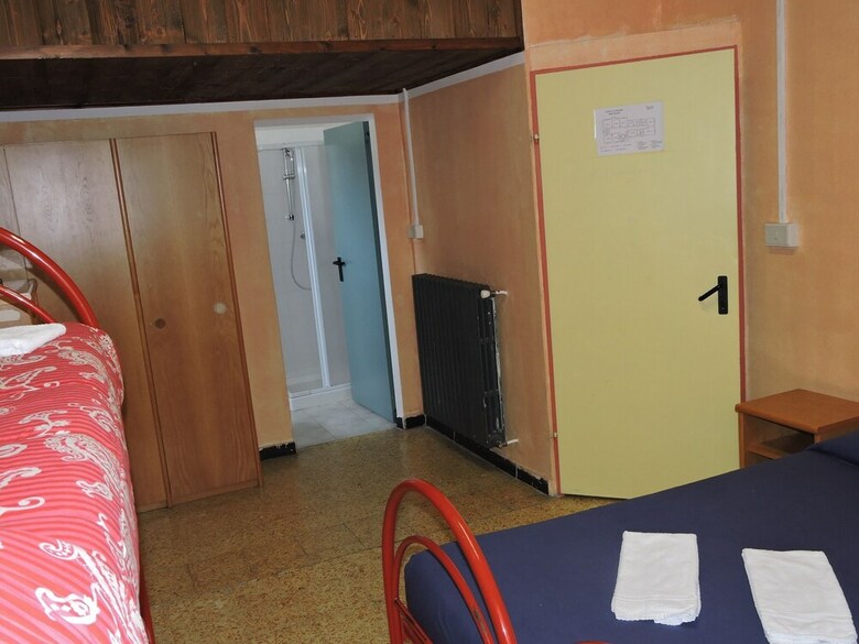 Hostal Ostello Di Arpy - Hostel