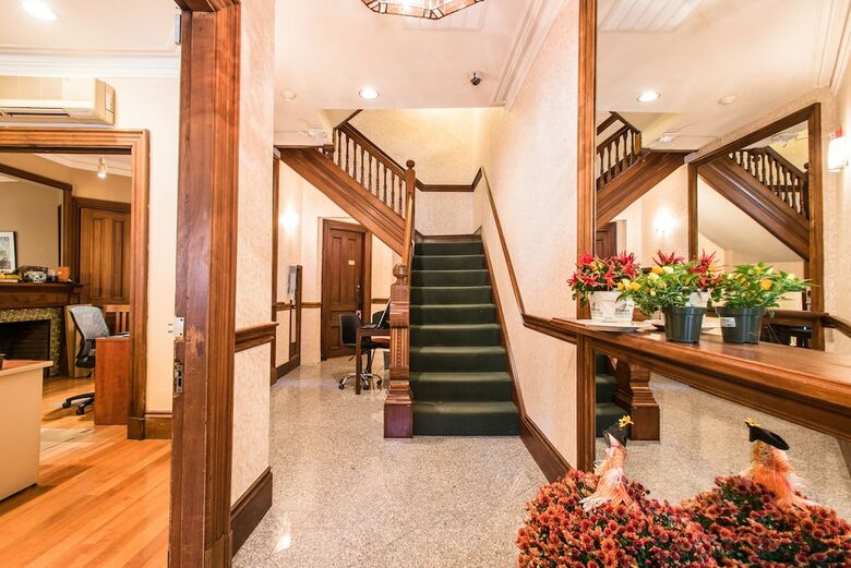 Hotel Copley House