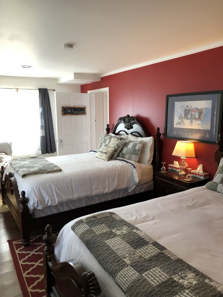 Posada Mount Logan Lodge