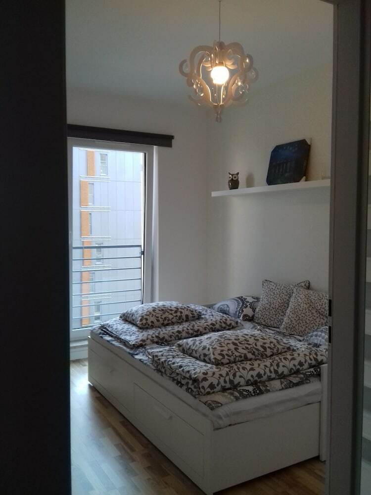 1 Bedroom Francuska Park Apartment