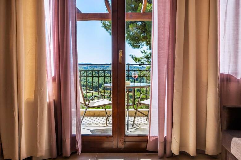 Akritas Ef Zin Villas & Suites