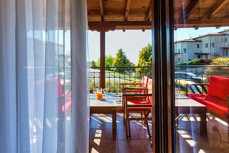 Akritas Ef Zin Villas & Suites